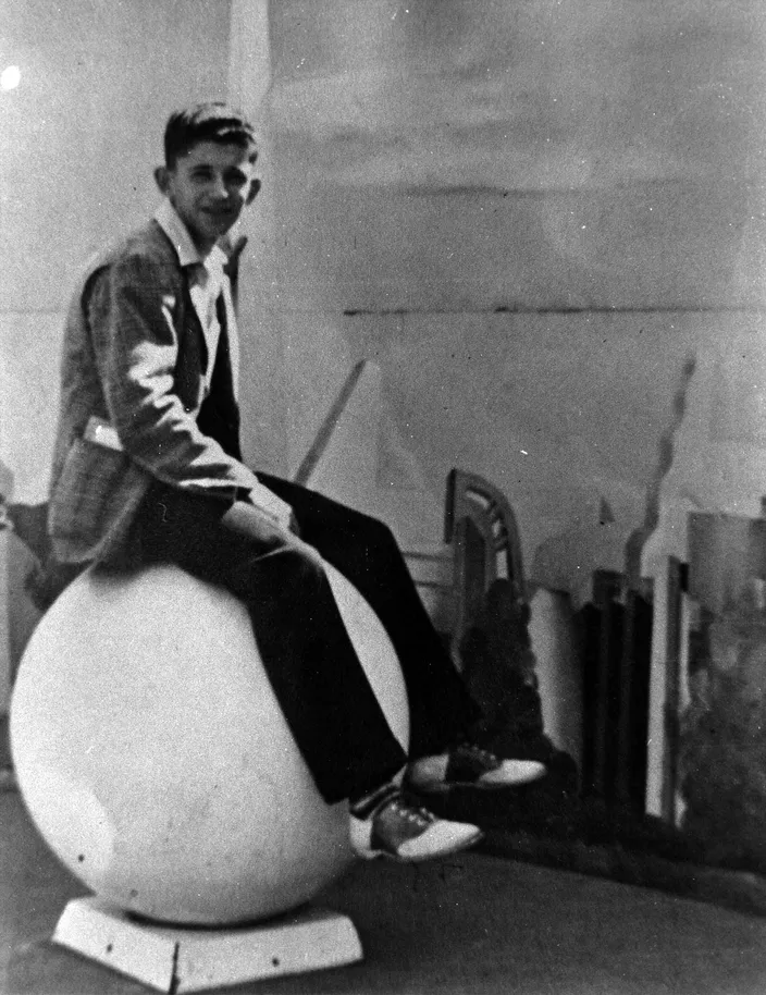 Norman Mailer (standing), 1939
